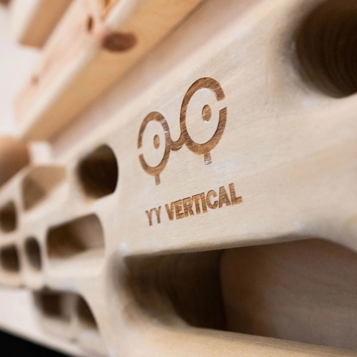 YY VerticalBoard One
